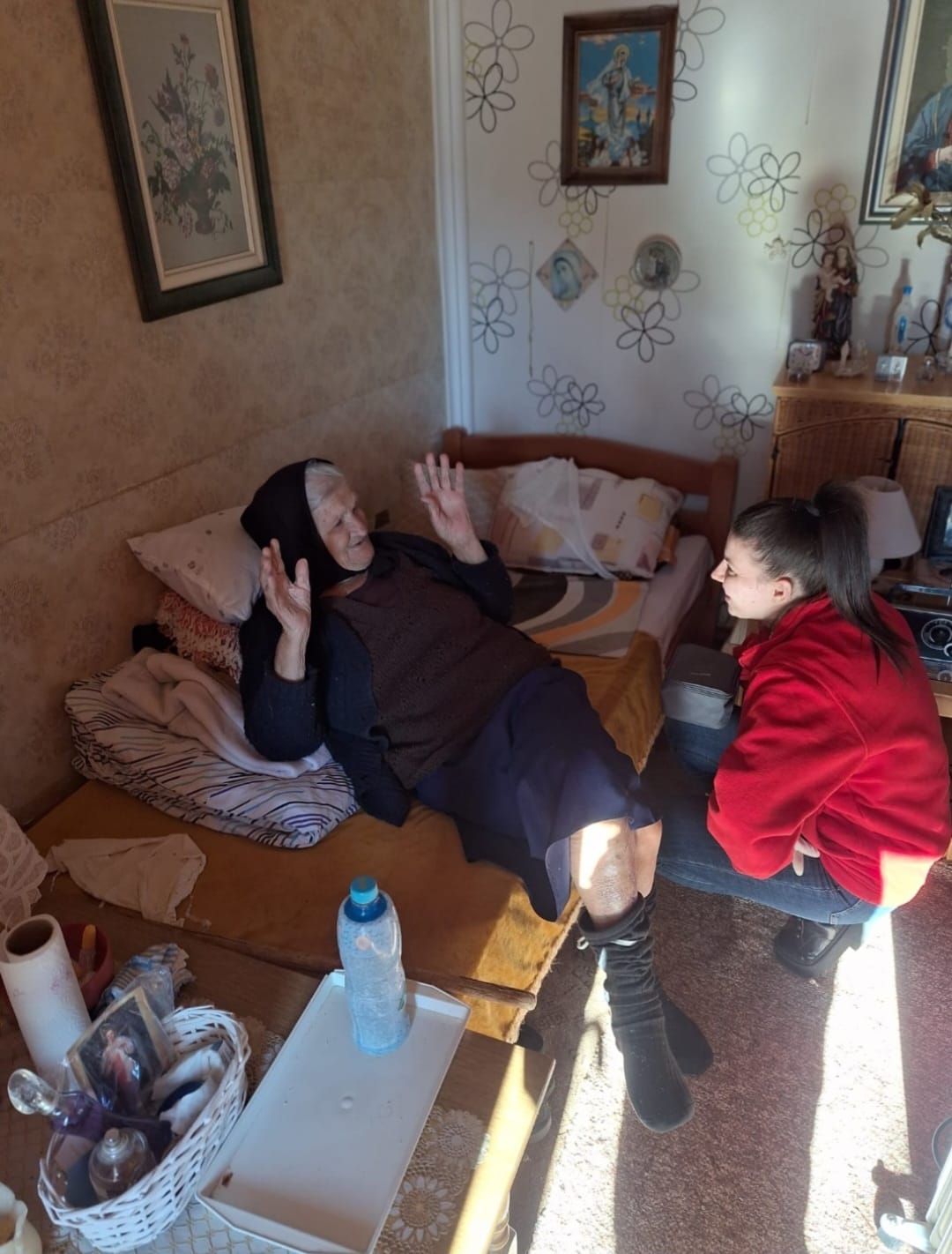 Psihološka pomoć za starije osobe u ŽZH